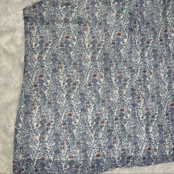 Sz Medium Rose + Olive floral tank top blouse - Picture 3 of 9